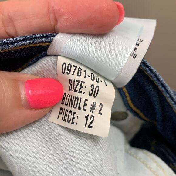 Hudson Barcara Crop Straight Cuffed Jeans - Picture 6 of 8